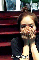 paper-box:  Korean actors and actresses accepting the ALS Ice Bucket Challenge. 