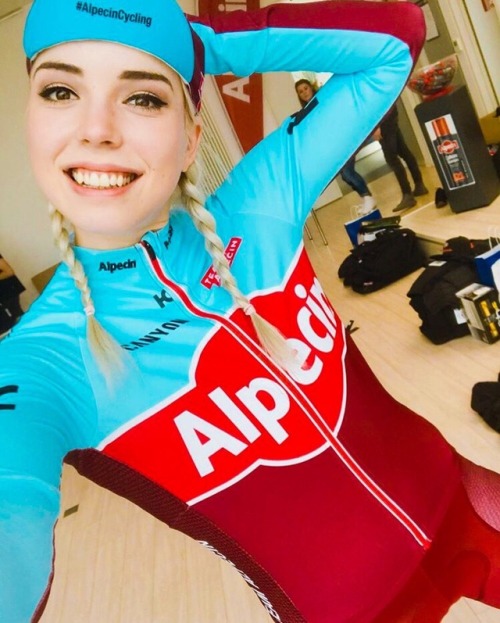 Nora For Team Alpecin www.instagram.com/unicorncycling