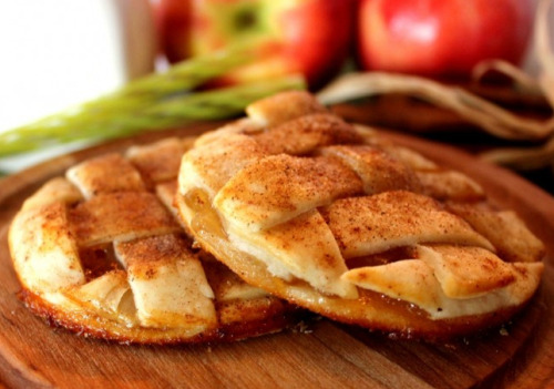  Apple Pie Cookies Tutorial {click link for full recipe and tutorial} 