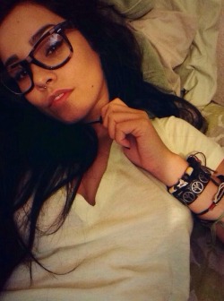 Gabbybunnny:  Selfie Bc I’m Lame.
