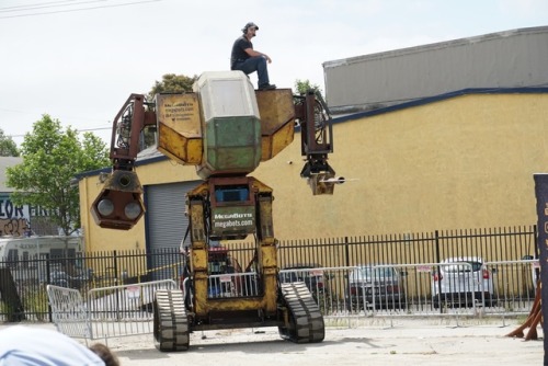 Helped out Megabots with the setup of their live event Megabots Live the other day. Was super rad se