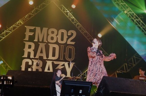 HARUNA appeared at this year’s “FM802 RADIO CRAZY”! She sang JURY AND MARY’s “RADIO” for “Kanji of t