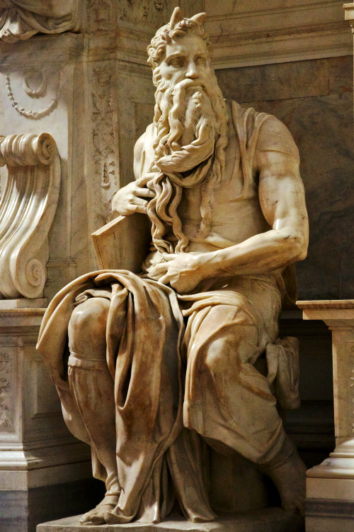 Mosè (Michelangelo)