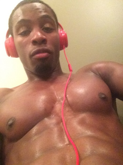 africancockforyou:  dominicanblackboy:  Sexy chocalate fat juicy muscle ass Deangelo