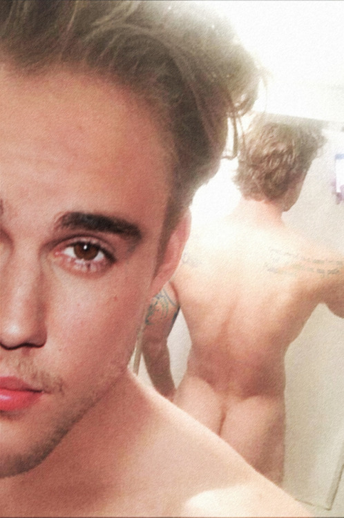 Justin Bieber Selfie