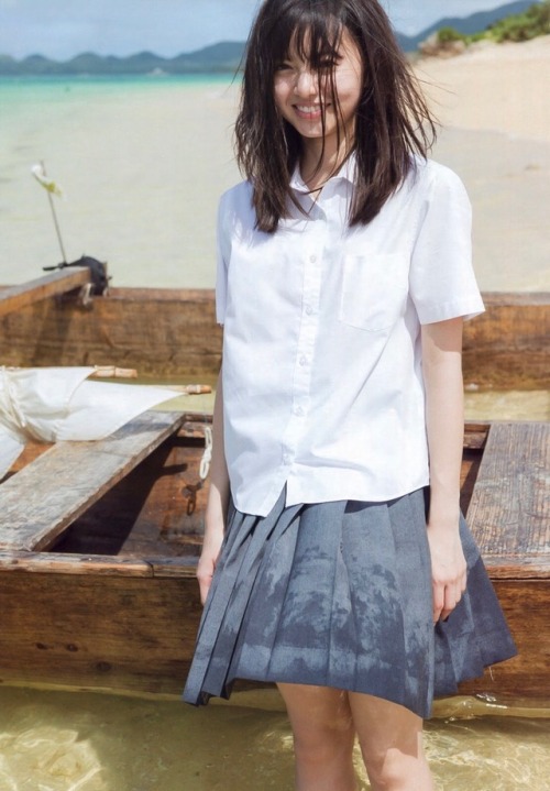 sakagumi46:  乃木坂46 齋藤飛鳥 / 1st 写真集『潮騒』edit 夏音(caon) ❹(トリミング・補正など)