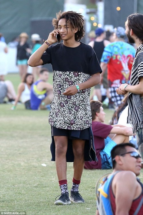 Jaden Smith Wears a Dress and Becomes Unlikely Ambassador for Gender EqualityThe 16-year-old son of 