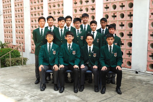 anotherdarksideofme: hkboysstudent:好耐冇見！九華畢業聯校Ball男神 Ryan Pun 潘朗峰依家入左UST MGT Yr 1 上莊睇佢第一張圖就知佢係咩numbe