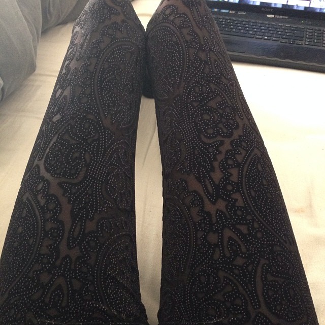 ethyne:  l0stkeys:  lifeandtimesofjen:  l0stkeys:  New leggings are so pretty #personal