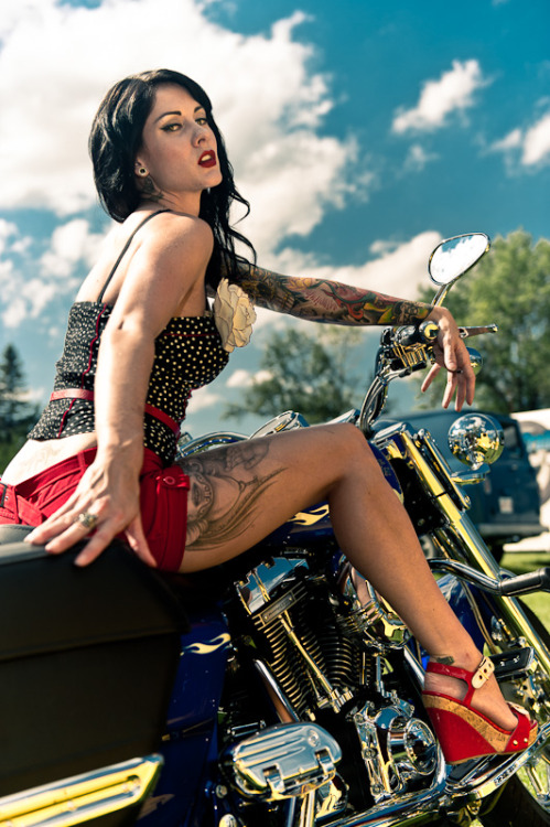 chicksandchoppers:  Just a biker sharing bikes and babes!