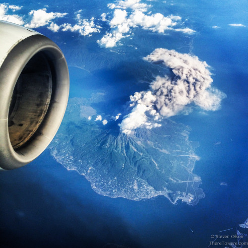 Porn Pics stunningpicture:  While flying over Japan