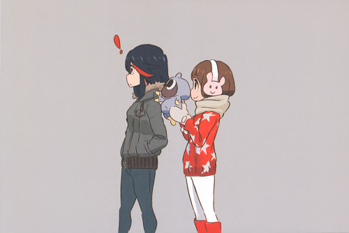 artbooksnat:  Kill la Kill (キルラキル) Mako gives Ryuko a surprise kiss! More adorable art illustrated by the series’ character designer Sushio (すしお), for the Comiket 88 book Sushio Club Love Love KLKL (Mandarake).   stupid dog > .<