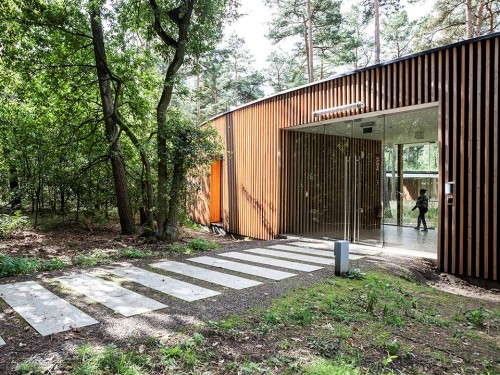 architags:	Studio Associato Bernardo Secchi Paola Viganò. Hostel Wadi. De Hoge Rielen, Kasterlee. Belgium. photos:	Frederik Buyckx