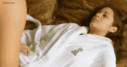 : Marion Cotillard - ‘Pretty Things’ (2001) 