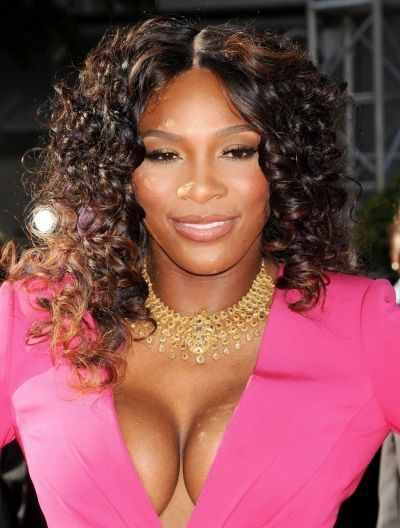 thycklikechocolate:  Damn Serena…….