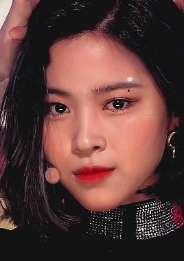 200322 Itzy - Wannabe @ Inkigayo // Ryujin (for Anon)