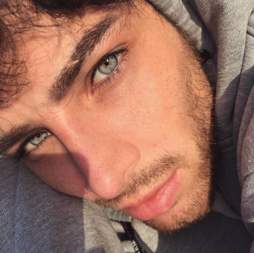yourbrothershotfriend:  indesire: indesiries:   please like/reblog if you use​     similar here.      Okay but the last