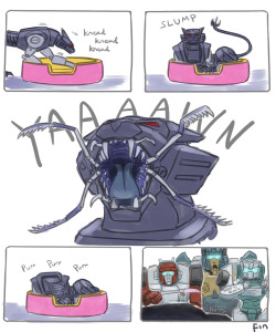 gokuma:  thepopetti:  I’ve seen some Ravage=cat posts here, so I wanted to make my own. Yawning cat are quite frightening looking. I added something to give Ravage more alien feel.   Whirl: WHERE DID HE GET THOSE MODS I WANT 20 OF THEM