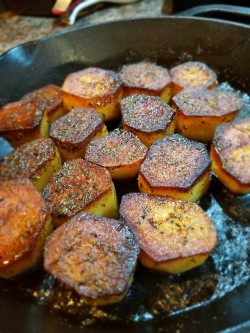 food-porn-diary:  [I made] Fondant Potatoes[2160 x 2880]