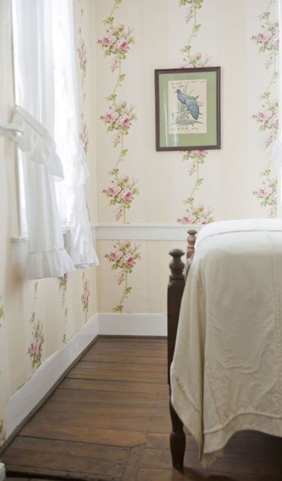 oldfarmhouse: Vintage Farm Bedroom simple @oldfarmhouse archives