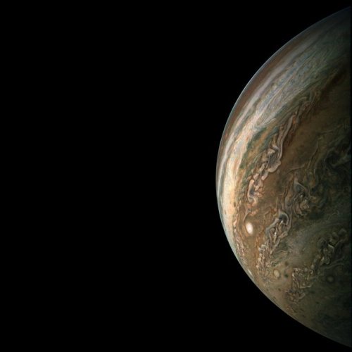 artschoolglasses:Photos of Jupiter from NASA’s Juno