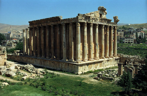 last-of-the-romans:Temple of Bacchus 