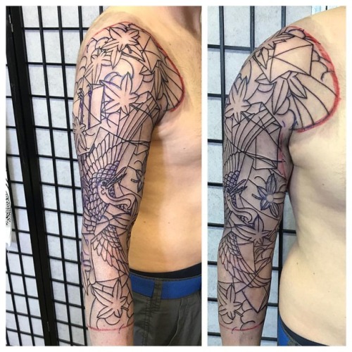 Japanese crane and kite design started today. Thanks Dan #tsuru #irezumi #horimono #wabori #japanese