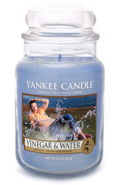 liartownusa:  2016 Limited Edition Yankee Candle Scents: Vinegar &amp; Water, Denim Temptress 