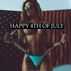 mikeohrangutang:  HAPPY 4th @lynaritaa by an @ohrangutang @ohrangutangsjungle H&amp;M @cristinapilo  (at OHRANGUTANG’S JUNGLE LA)