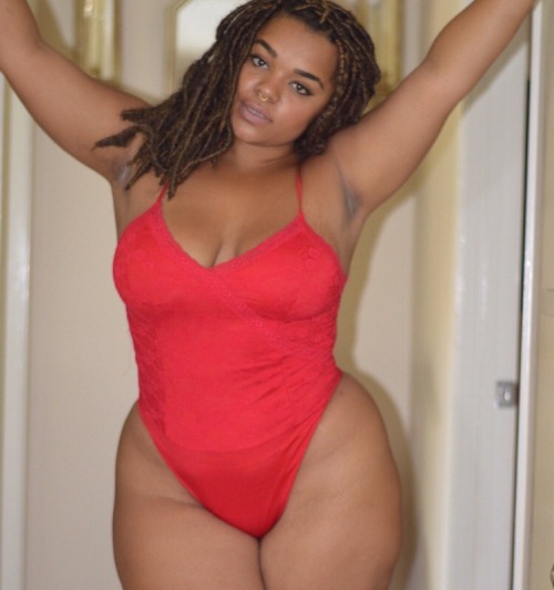 Porn Pics datboykrazy:  cunnuligus2:  Lovely Redbone