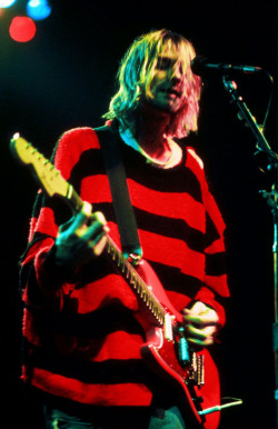 n-irvana:  Kurt Cobain, Roseland Ballroom (New Music Seminar), New York, NY, July 23, 1993