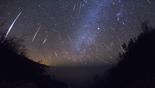 How to watch the Geminid meteor shower
Geminid meteors have a reputation for being bright and slow, a shower of brilliant fireballs that streak through the sky.
The Geminid meteor shower — named for the constellation Gemini — is peaking late tonight...