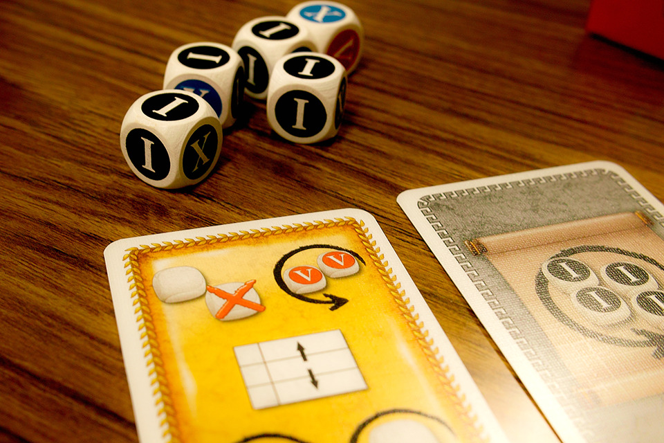 Boardgame Memo ローマポーカー 評価 5 10 ローマ数字を使ったダイスバーストゲーム エッセン新作