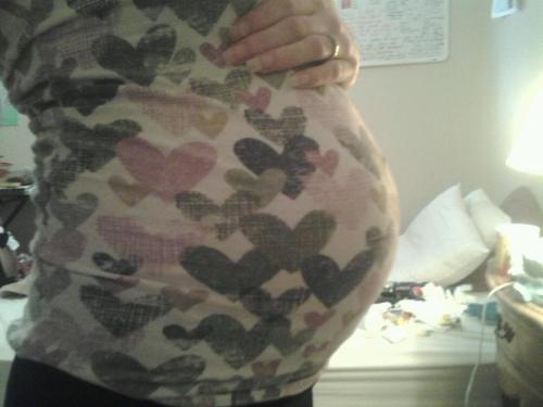 XXX littlemissnoteverything:  26 weeks :) - 98 photo