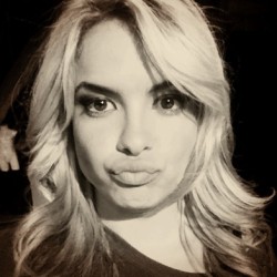  Dia cheiooo! Ainda bem q to na melhor companhia! - @lua_blanco- #webstagram 