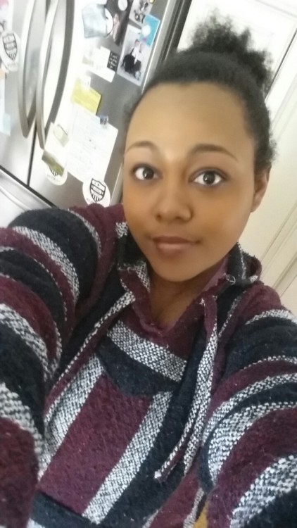 ohyoumeanthisbomb-poussey:  I’m cute as fuck