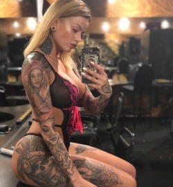 stripper-locker-room:  https://www.instagram.com/littlewyte2/