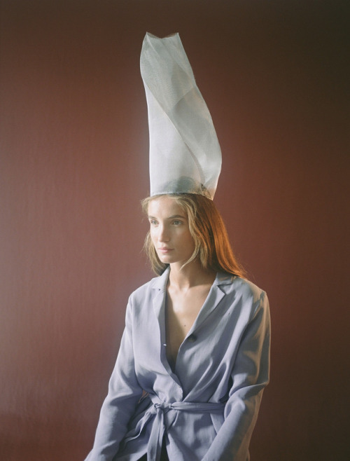 palomawool: Zoe Philine is an artist, she’s German, lives in Amsterdam but grew up in Barcelona. She came in July and we’ve spent 3 months together. She made 9 hats for paloma wool (among a lot of other things). Here are the pictures. Love you Zoe.