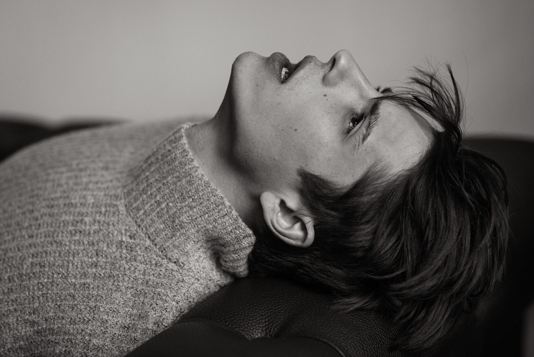 portaavions: Kris Koslop by Andrew Parsons 