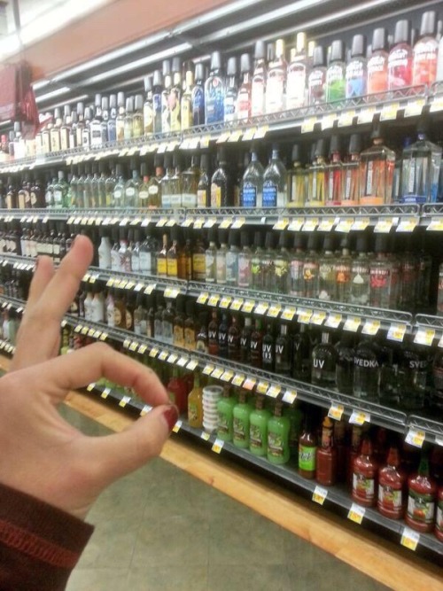 Porn Pics xcheli:  dirtydeh your type of aisle lol