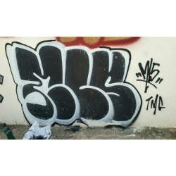 Um pequenininho só pra o role nao passar em branco #boatarde #throwup #welovebombimg #lettering