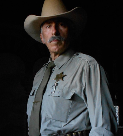 Cowboy fashion, the Sheriff