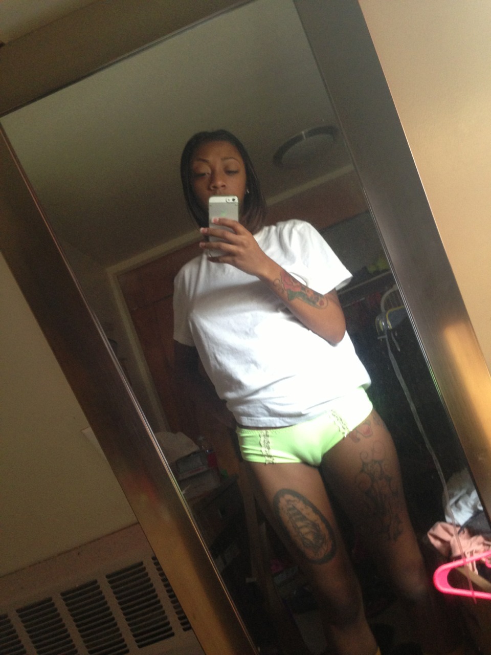 theprophetsprofit:  Good morning 😣 IG:ninabaddass3