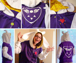 weremagnus:  My second custom cosplay hoodie! This one is based on the Dreemurr’s from Undertale (though primarily Asriel)Including the pattern I made for the hood interior too for anyone who would like to use it!   
