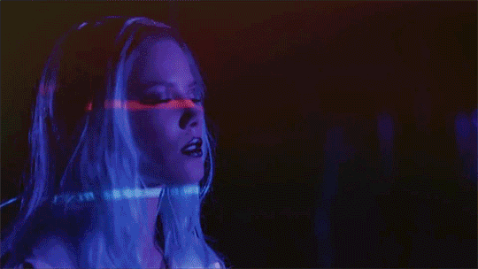 sweetvioletmuffin: robo-unit01: Good girl, just stare into the lights. Let all of