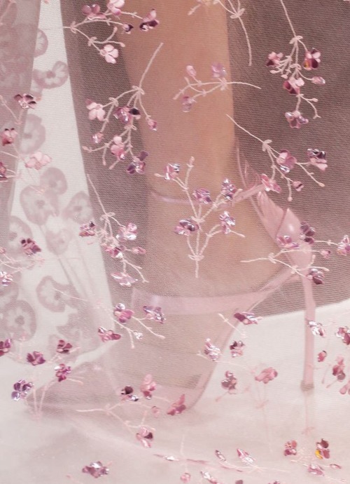 miss-mandy-m:Dior Haute Couture Spring 2014