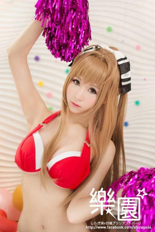 ryou-chann:  Really cute Sento Isuzu cosplay. Source: shiraga66.wix.com/shiraga