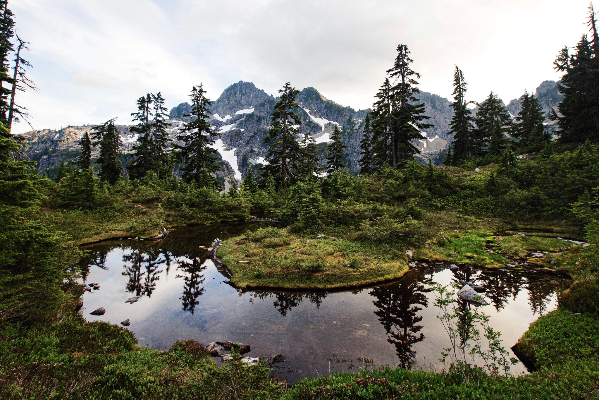 Sex hannahaspen:Alpine Lakes Wilderness, WA© pictures