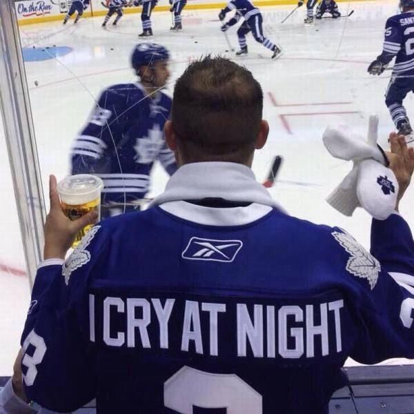 Gotta See It: Phaneuf gets teary eyed during Maple Leafs tribute 