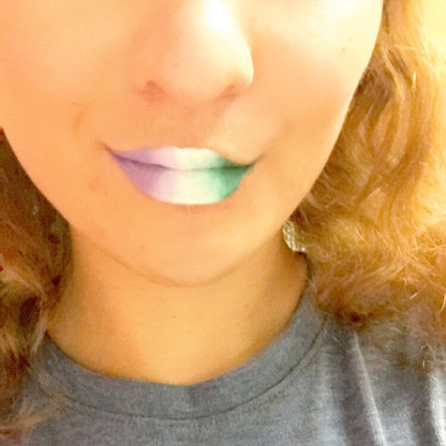 cleopet:look it’s all my pride lips in one convenient post